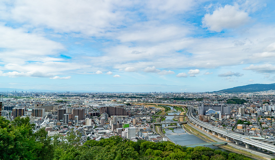 五月山秀望台から眺める池田市街